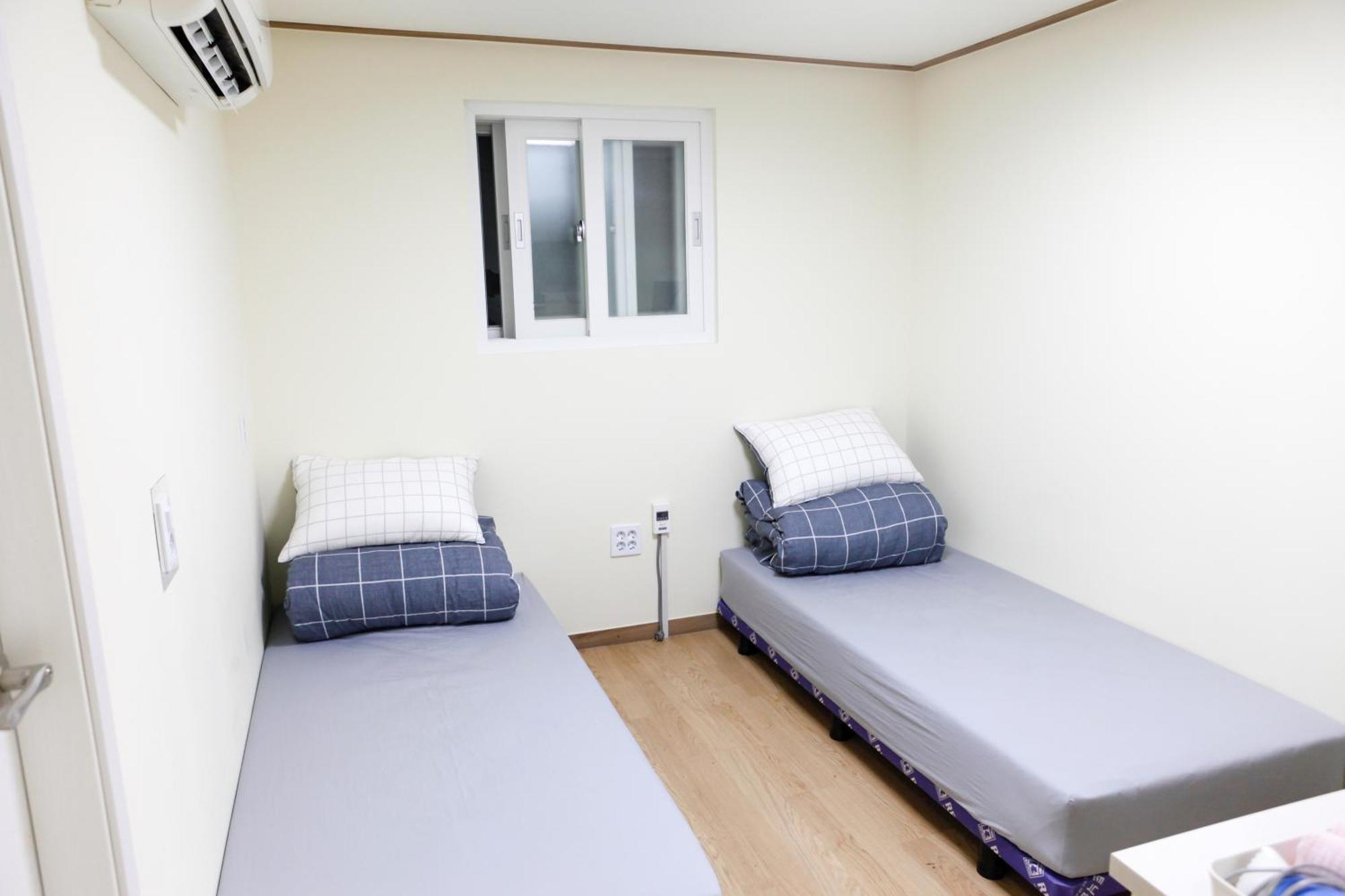 Namsan Gil House Hotel Szöul Szoba fotó
