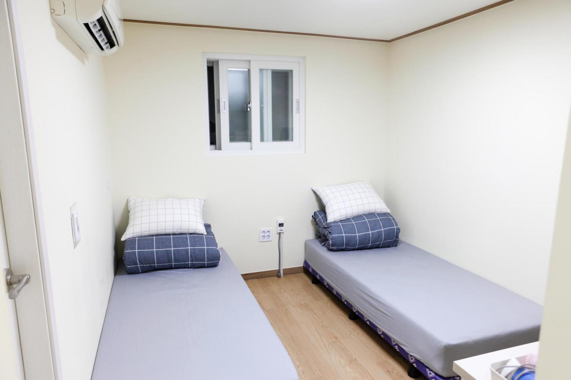 Namsan Gil House Hotel Szöul Szoba fotó