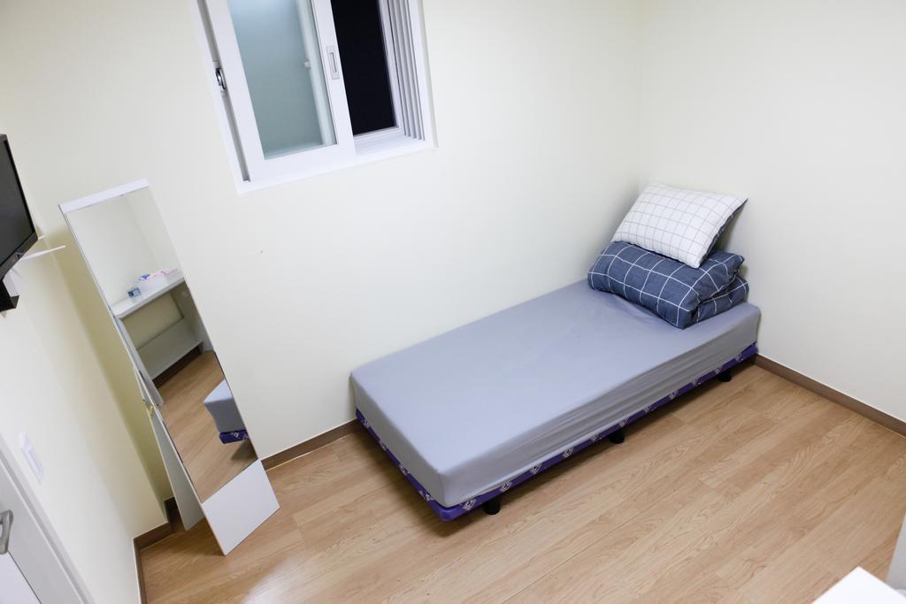 Namsan Gil House Hotel Szöul Szoba fotó